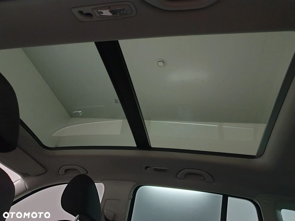 Volkswagen Tiguan 2.0 TDI Sport&Style - 24