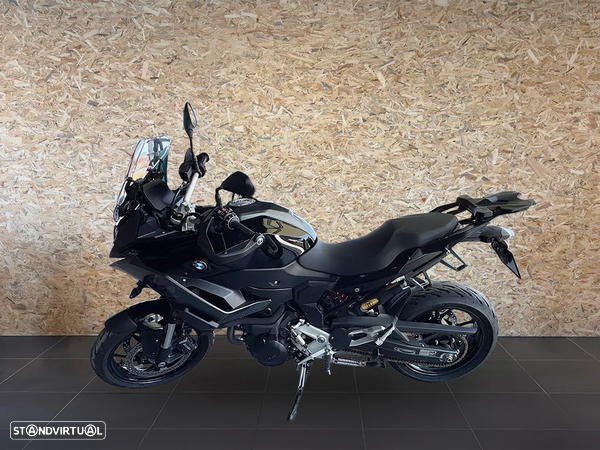 BMW F 900 XR