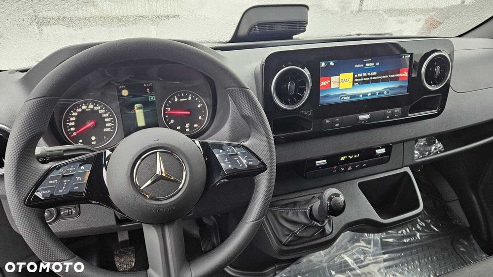 Mercedes-Benz Sprinter 317 CDI KA OM654 - 8