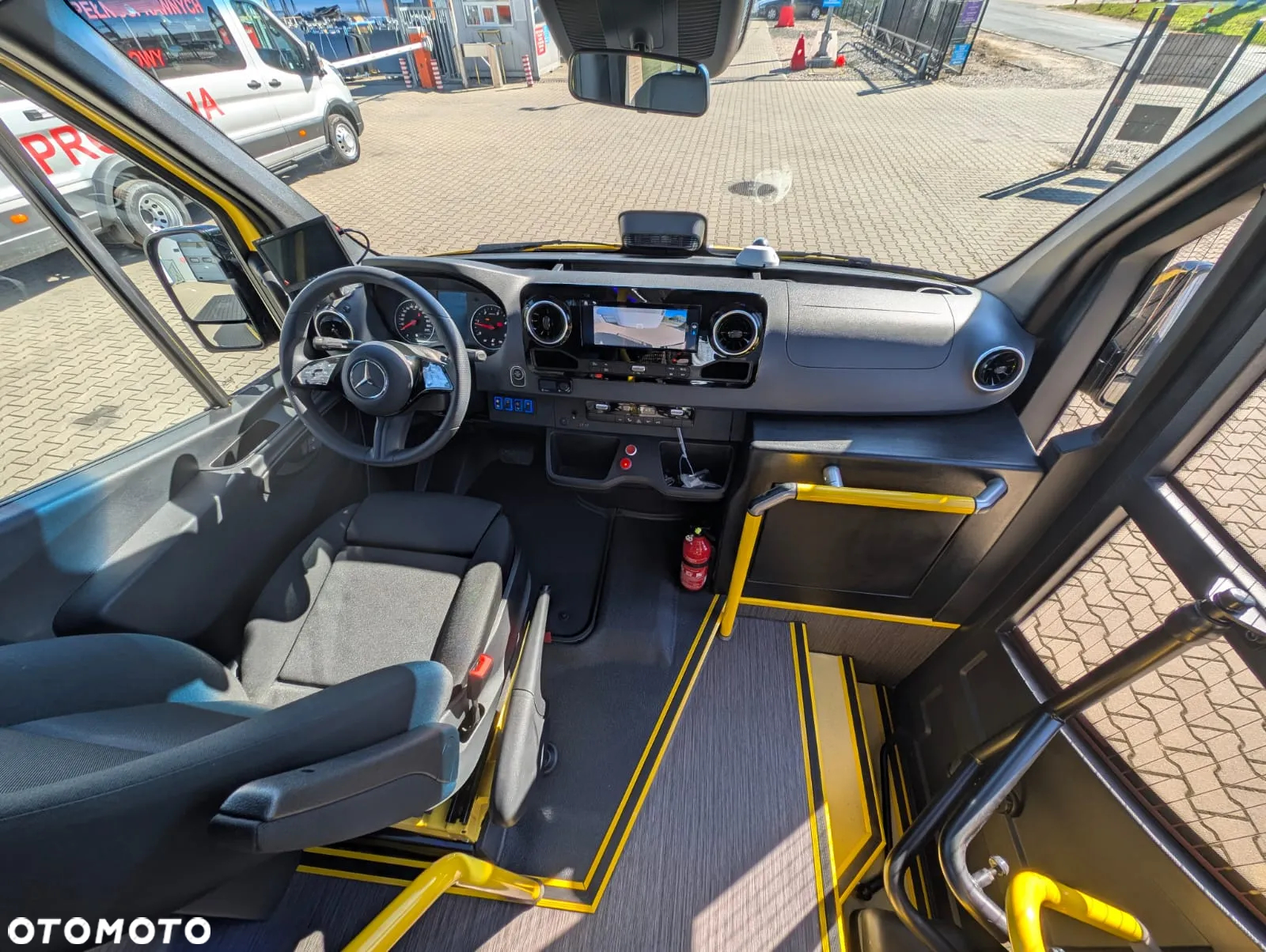 Mercedes-Benz Sprinter 517 City - 13