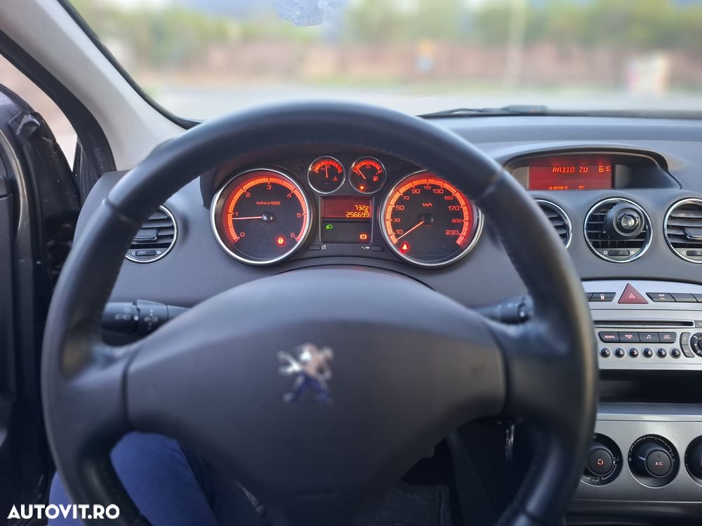 Peugeot 308 HDi FAP 90 Tendance - 2