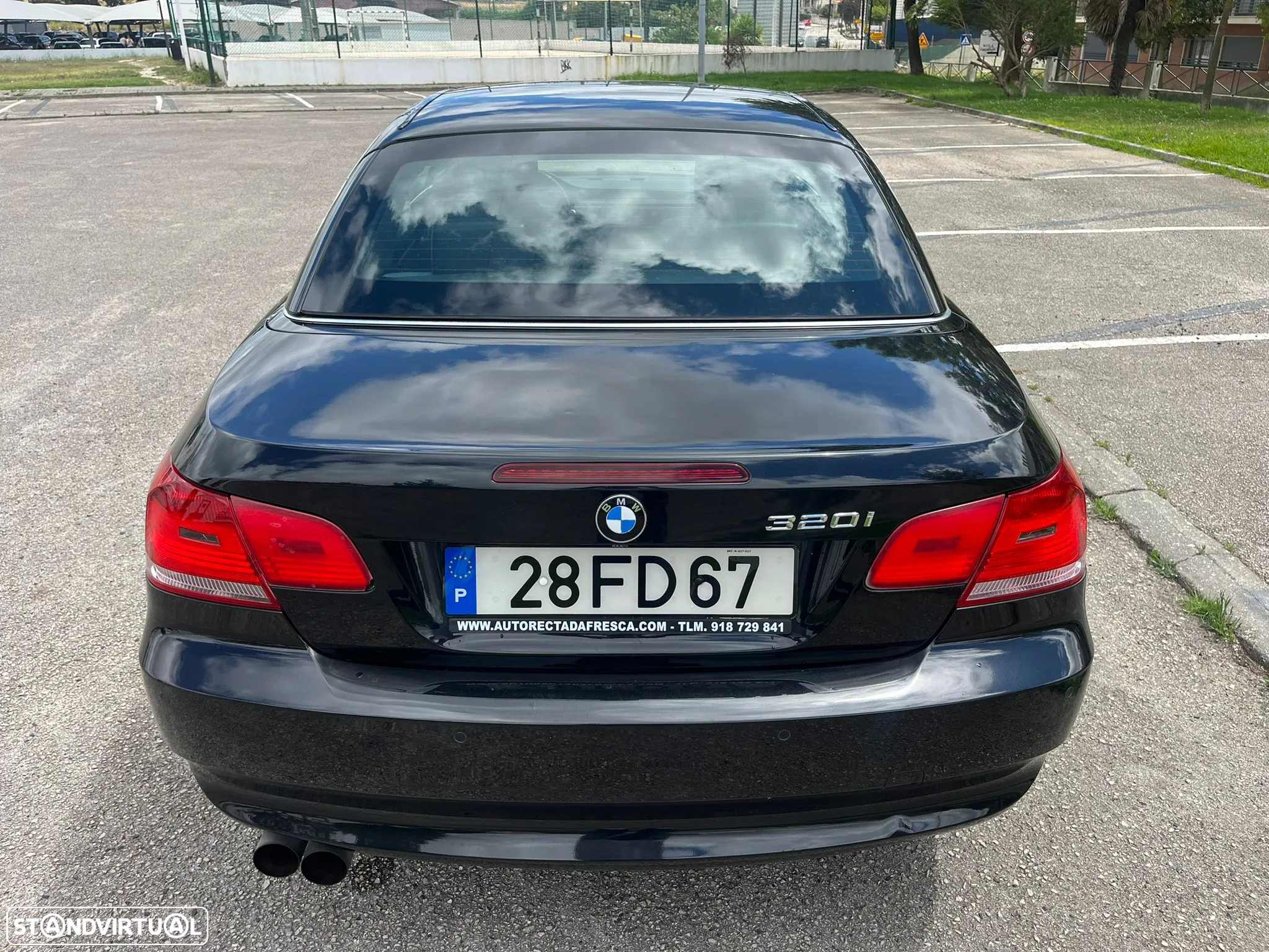 BMW 320 i Cabrio - 12