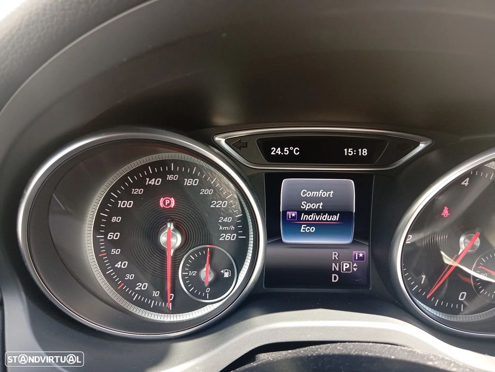 Mercedes-Benz CLA 200 d Shooting Brake AMG Line Aut. - 11