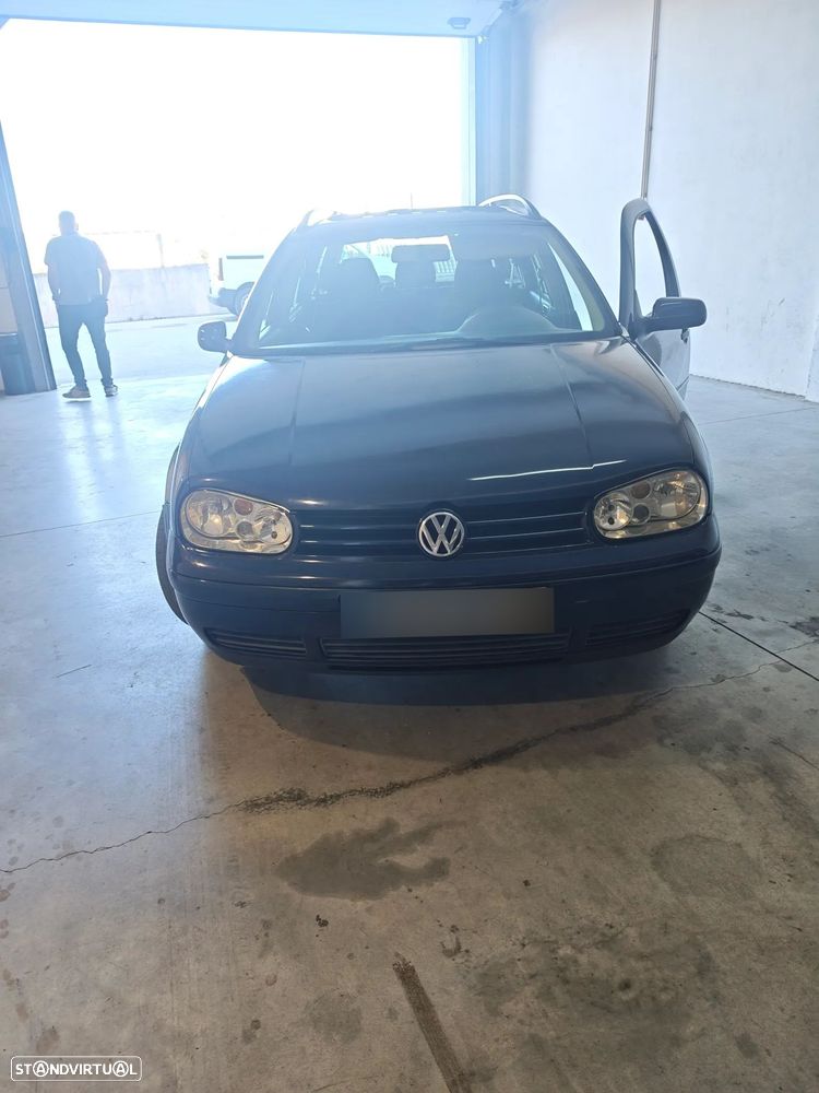 VW Golf Variant 1.9 TDi 4M Highline - 1