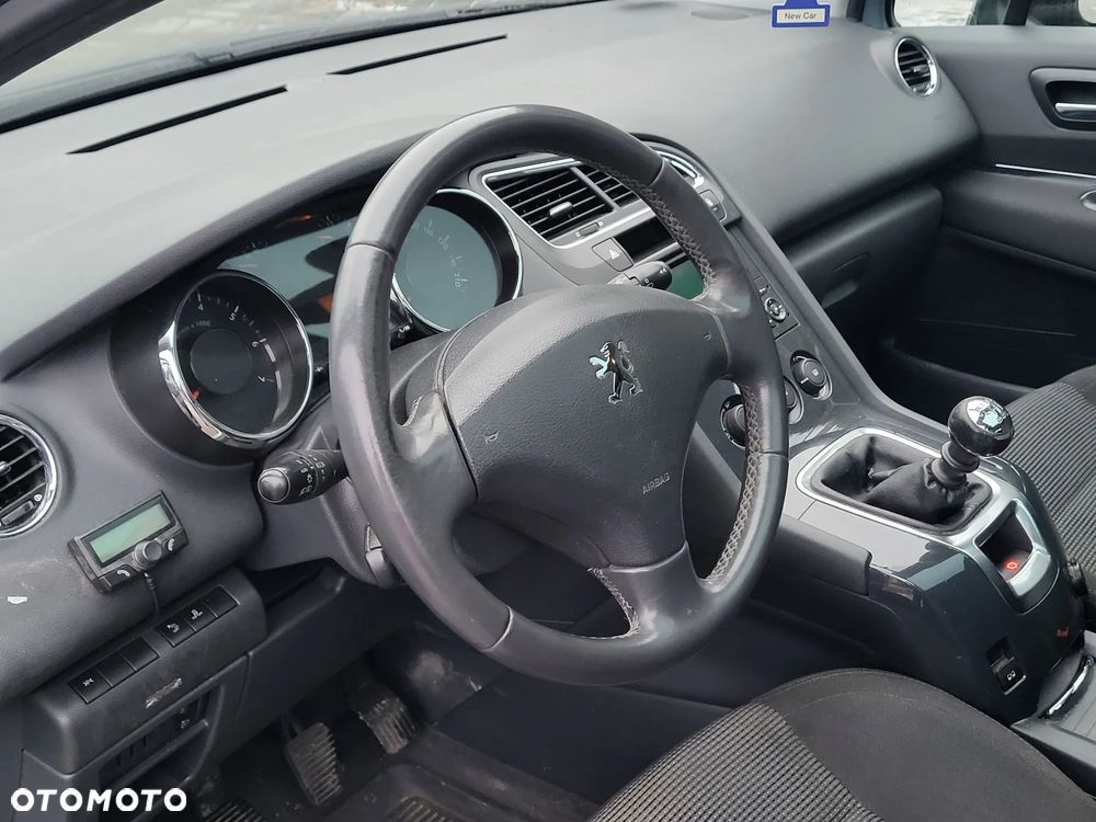 Peugeot 5008 1.6 THP Active 7os - 23