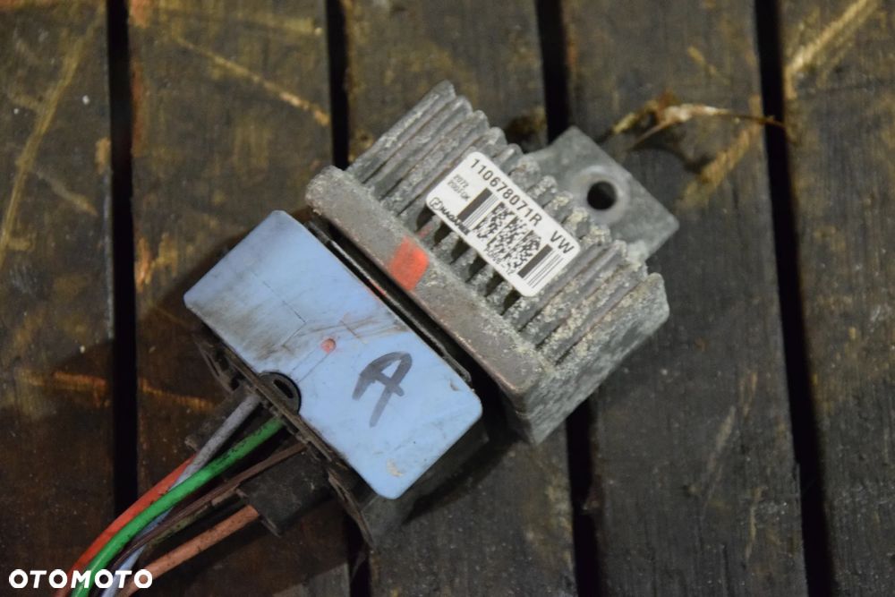 Dacia Lodgy 12-20 Dokker Duster Sandero 1.5 Przekaźnik świec żarowych 110678071R - 1