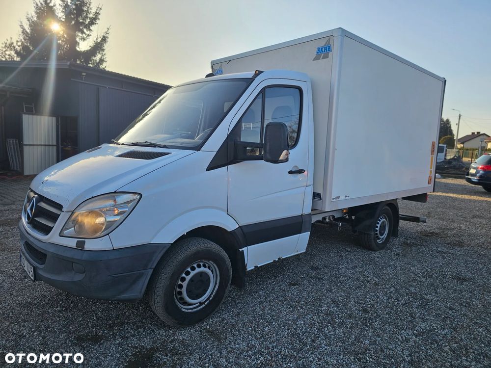 Mercedes-Benz Sprinter - 1