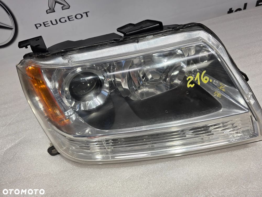 SUZUKI GRAND VITARA II 06- PRAWA LAMPA PRZEDNIA PRZÓD , AMERYKA USA , NR KOITO  100-59079 / KOITO 100-59078 , NR AUKCJI LPP216 - 8
