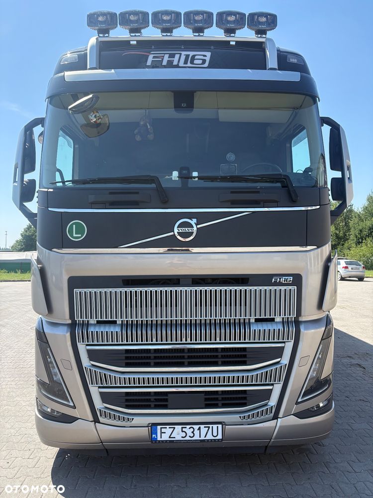 Volvo FH16 - 3