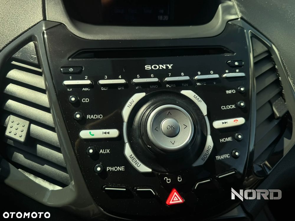 Ford EcoSport 1.0 EcoBoost TITANIUM - 24