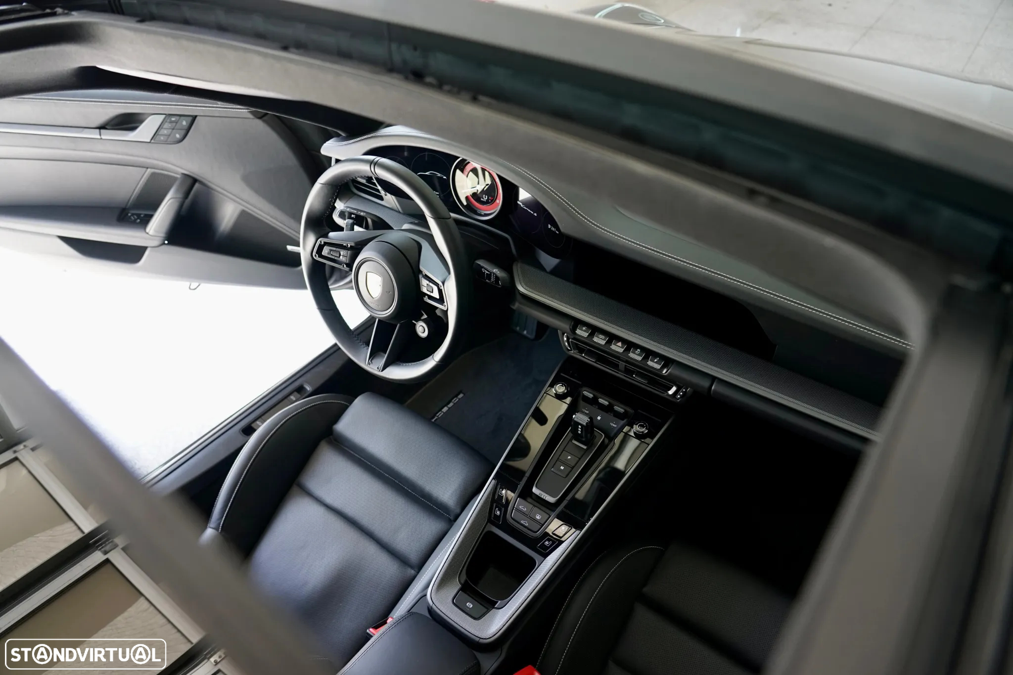 Porsche 911 (992) Carrera S - 21