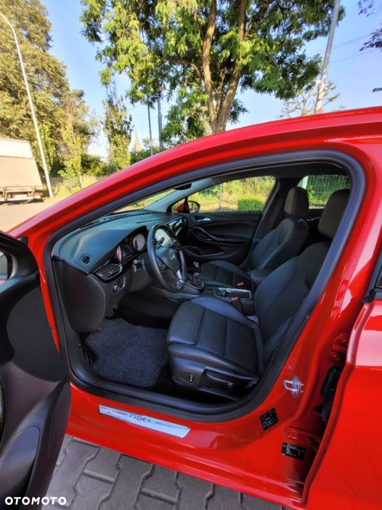 Opel Astra 1.4 Turbo Edition - 12