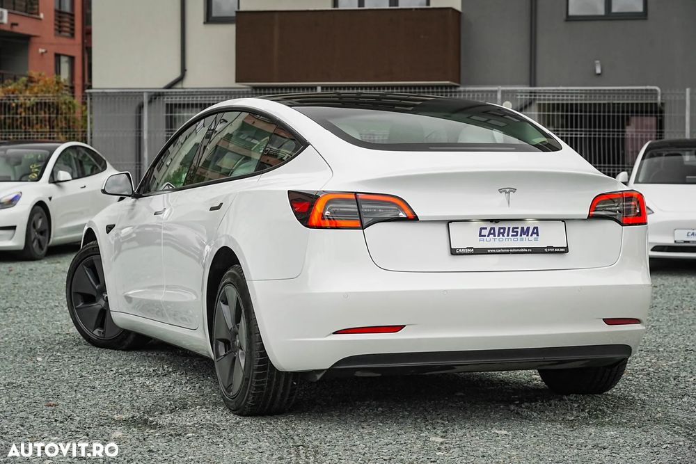 Tesla Model 3 Standard Reichweite Plus Hinterradantrieb - 2