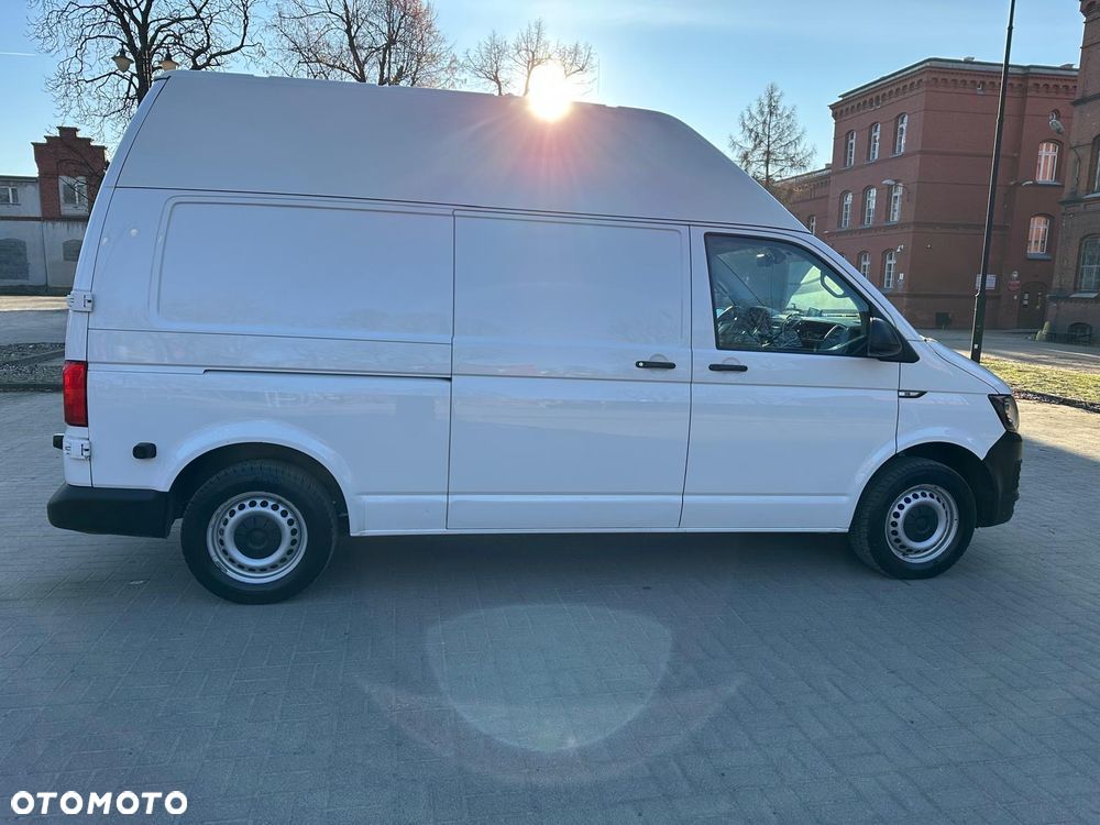 Volkswagen T6 - 15