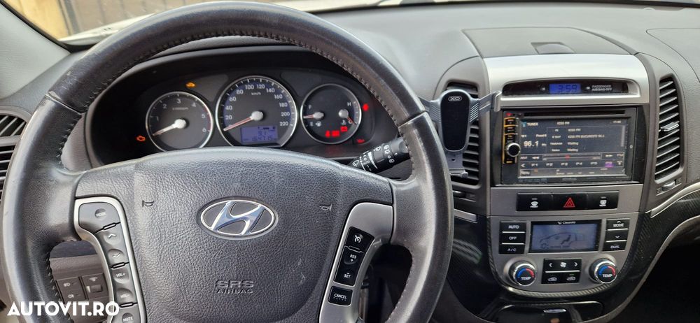 Hyundai Santa Fe 2.0 DSL 4WD Comfort - 11