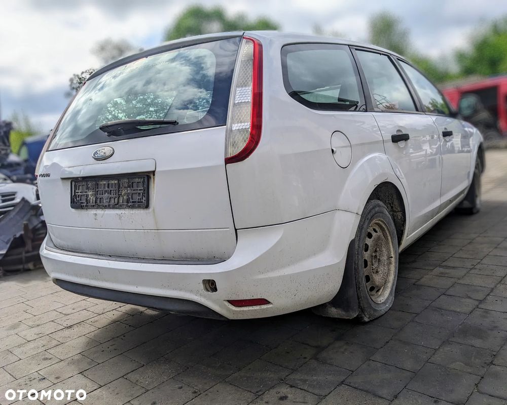 FORD FOCUS 1.6 KOMBI 2009 na części - 4