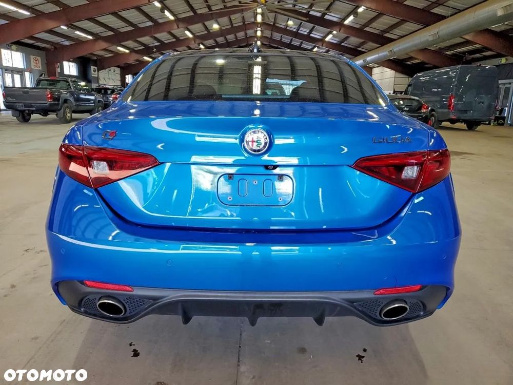 Alfa Romeo Giulia 2.0 Turbo Veloce TI Q4 - 6