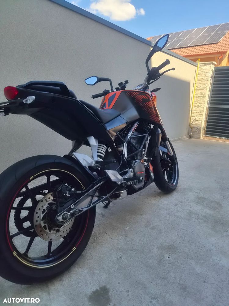 KTM 125 Duke - 5