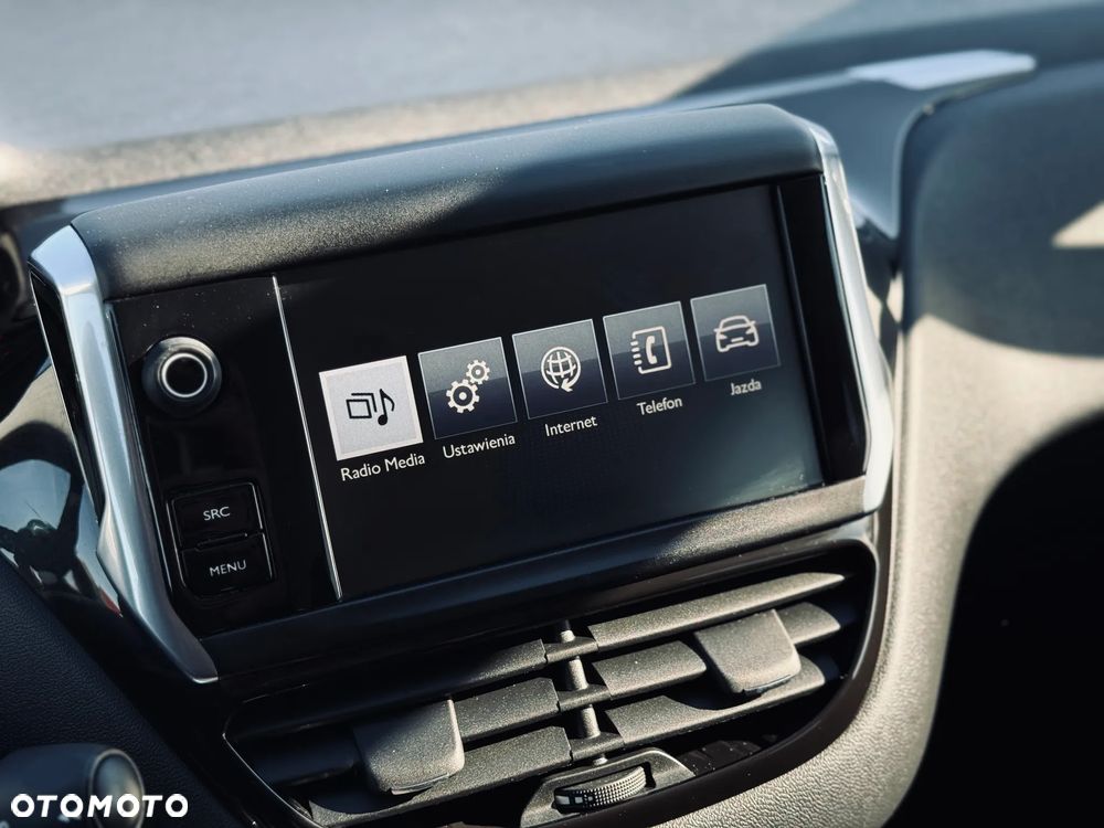 Peugeot 208 1.2 VTi Style - 30