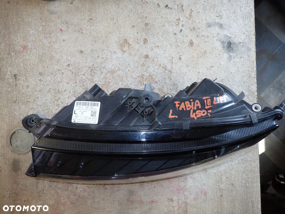 SKODA FABIA III LIFT LAMPA LEWA/PRAWA PRZÓD EUROPA 6V1941015D - 2