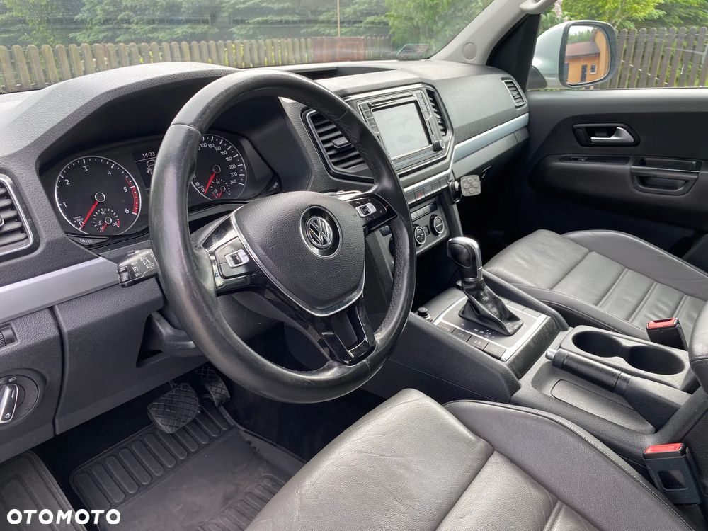 Volkswagen Amarok - 24