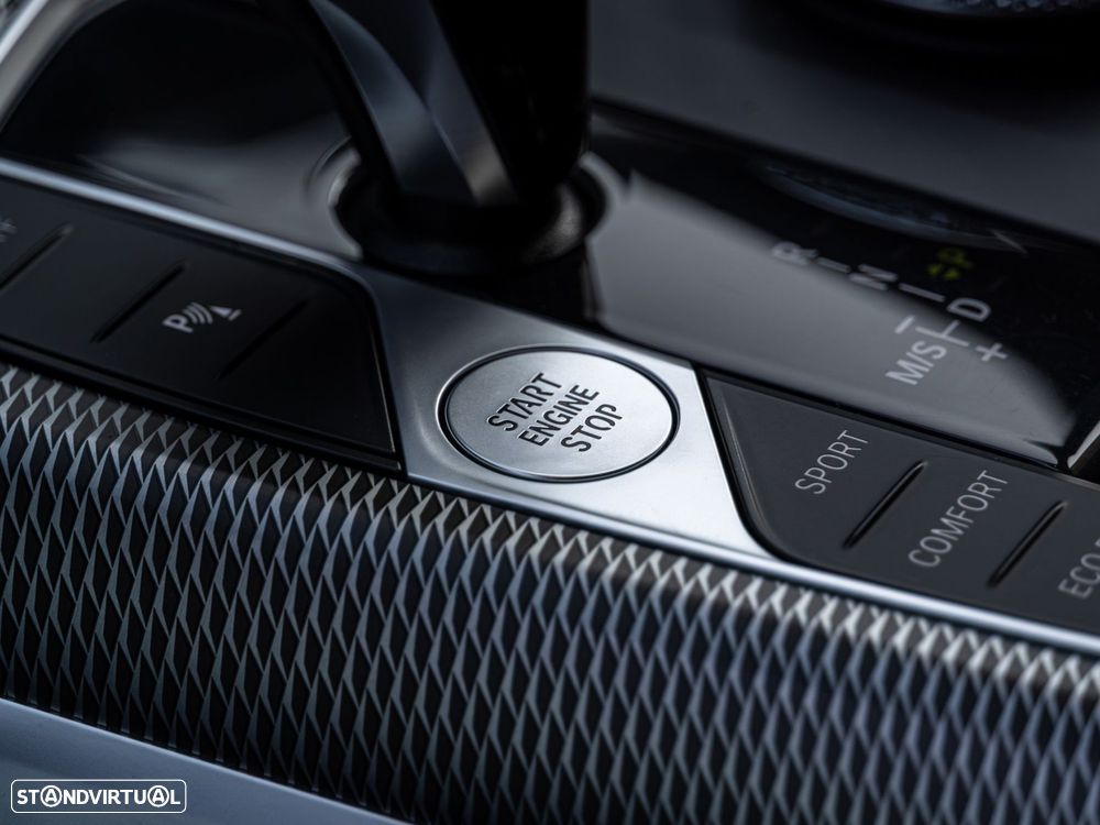 BMW 320 - 19