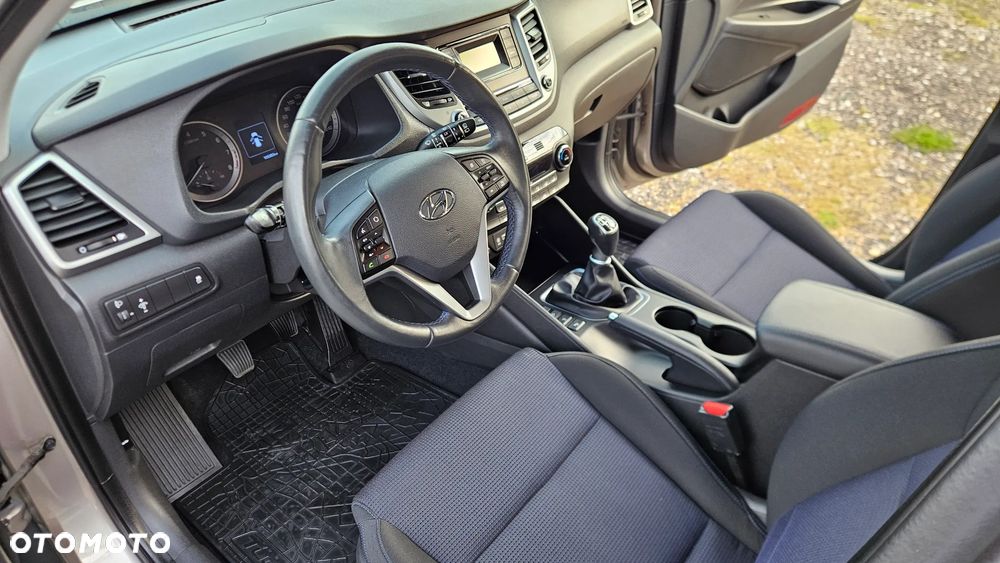 Hyundai Tucson 1.6 GDI BlueDrive Style 2WD - 10