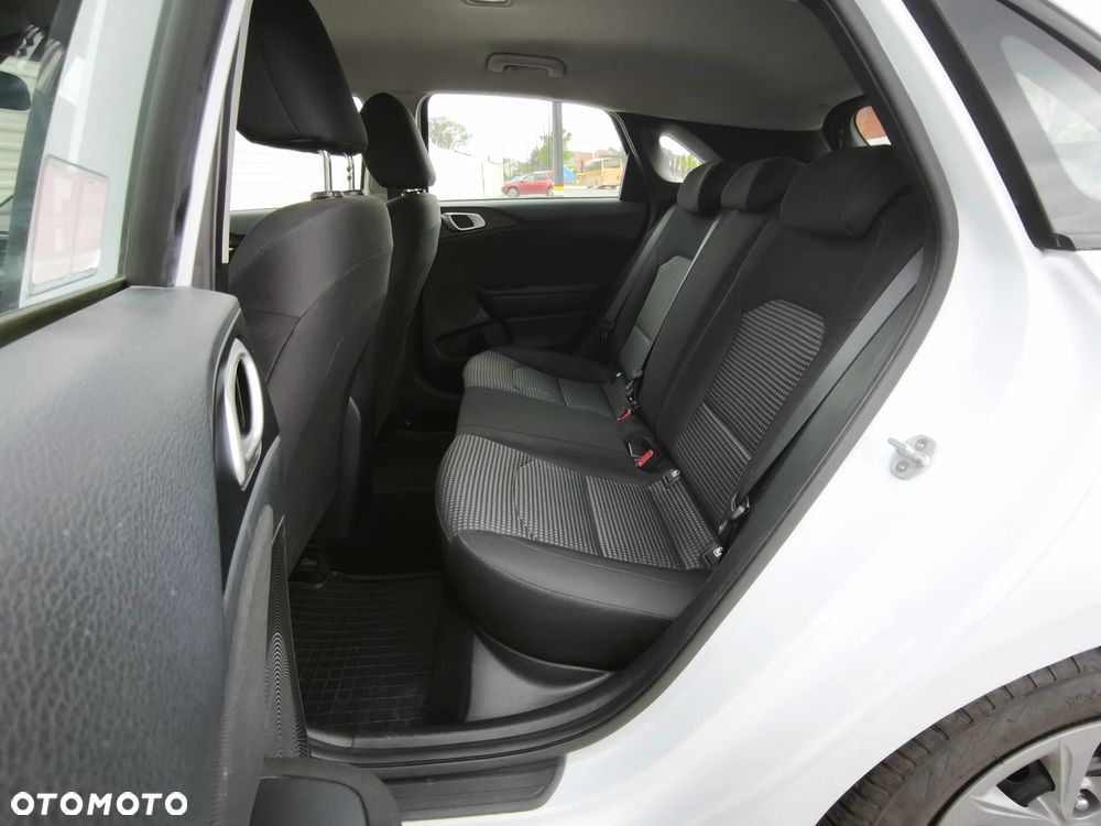 Kia Ceed 1.4 S - 7