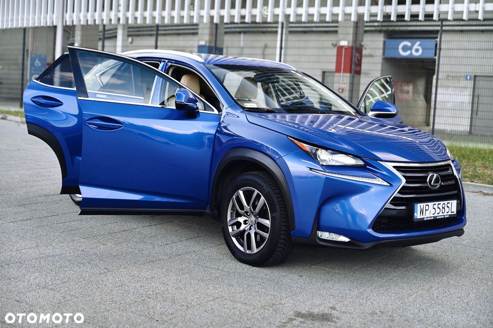 Lexus NX 200t Prestige AWD - 18