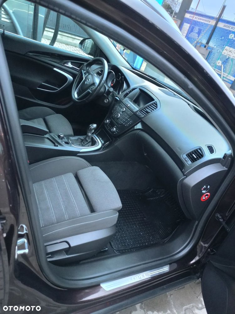 Opel Insignia 2.0 CDTI - 7