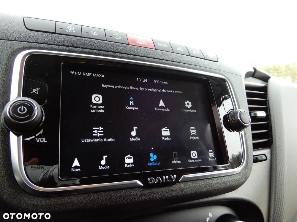 Iveco DAILY 50C18 Hi-Matic Firana Obustronna + Dach Suwany Skrzynia 6310 mm 12 Euro Palet Rozstaw Osi 4750 mm WZMACNIANY Full Opcja Wyposażenia GWARANCJA FABRYCZNA Stan Jak Nowy Gotowy Dostępny POLECAM - 39