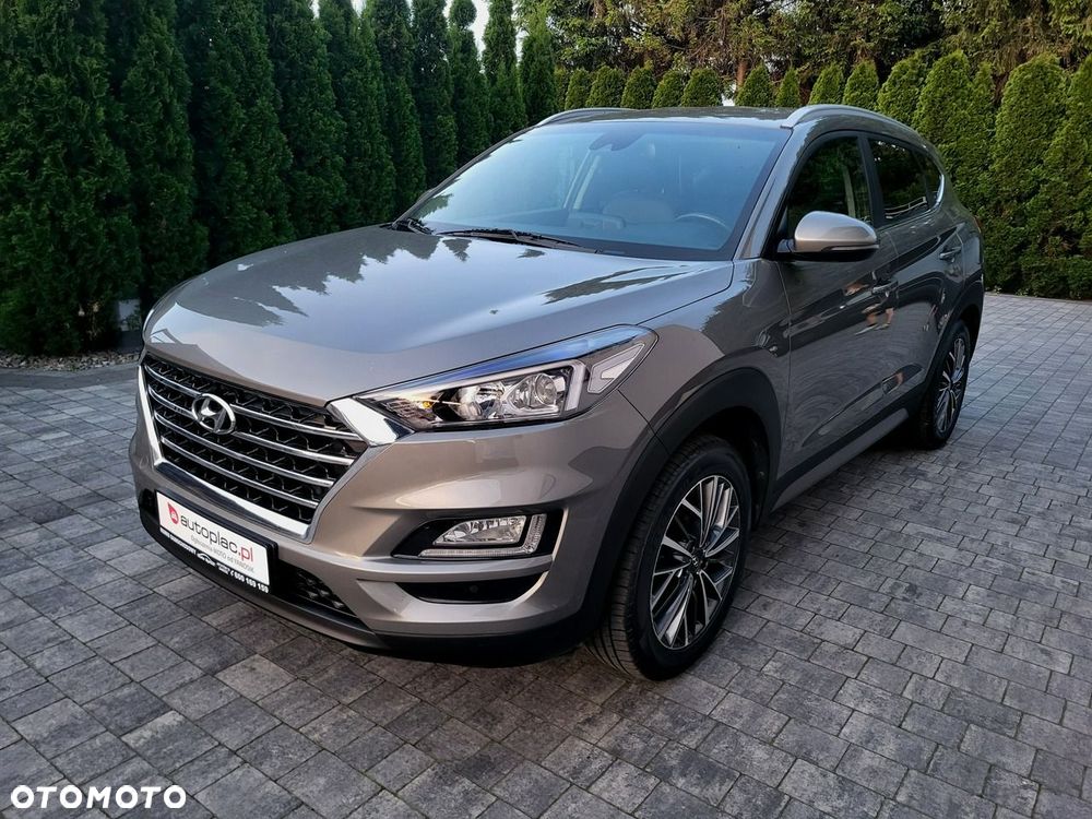 Hyundai Tucson - 2