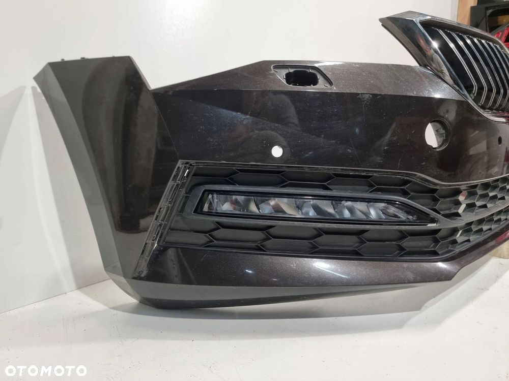 SKODA SUPERB III 3 LIFT ZDERZAK PRZÓD PRZEDNI - 6