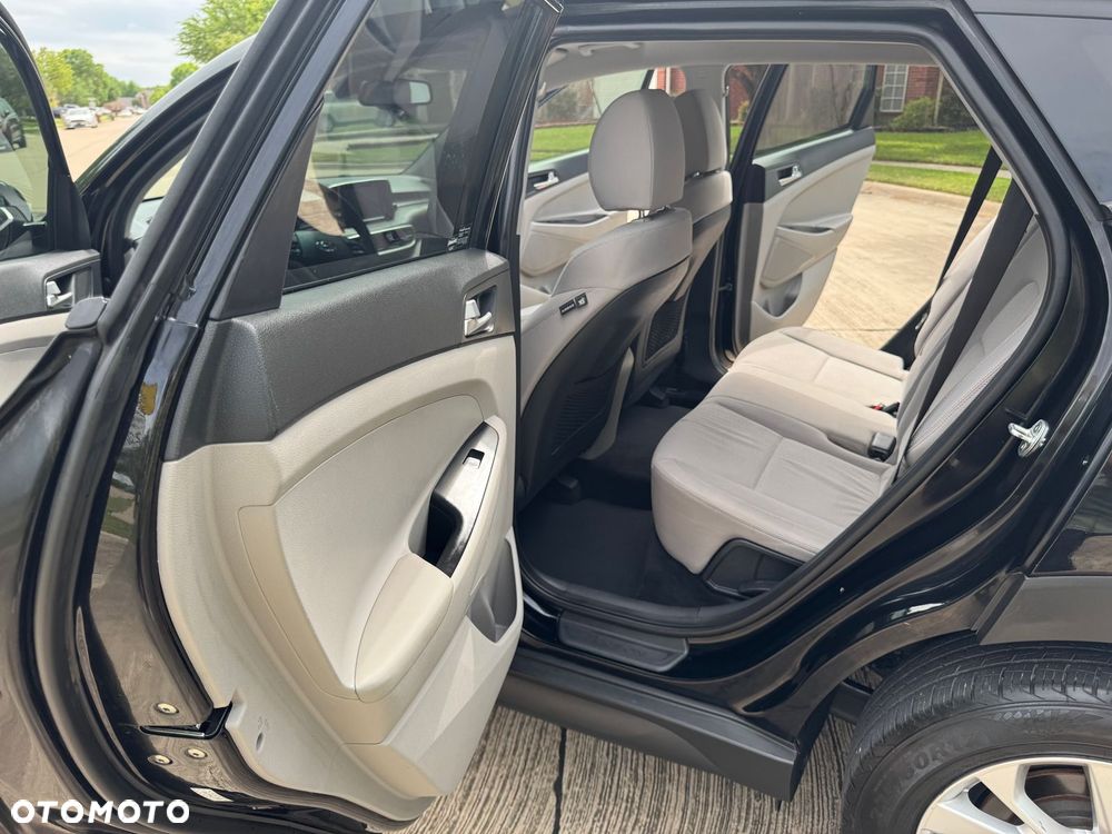 Hyundai Tucson - 23