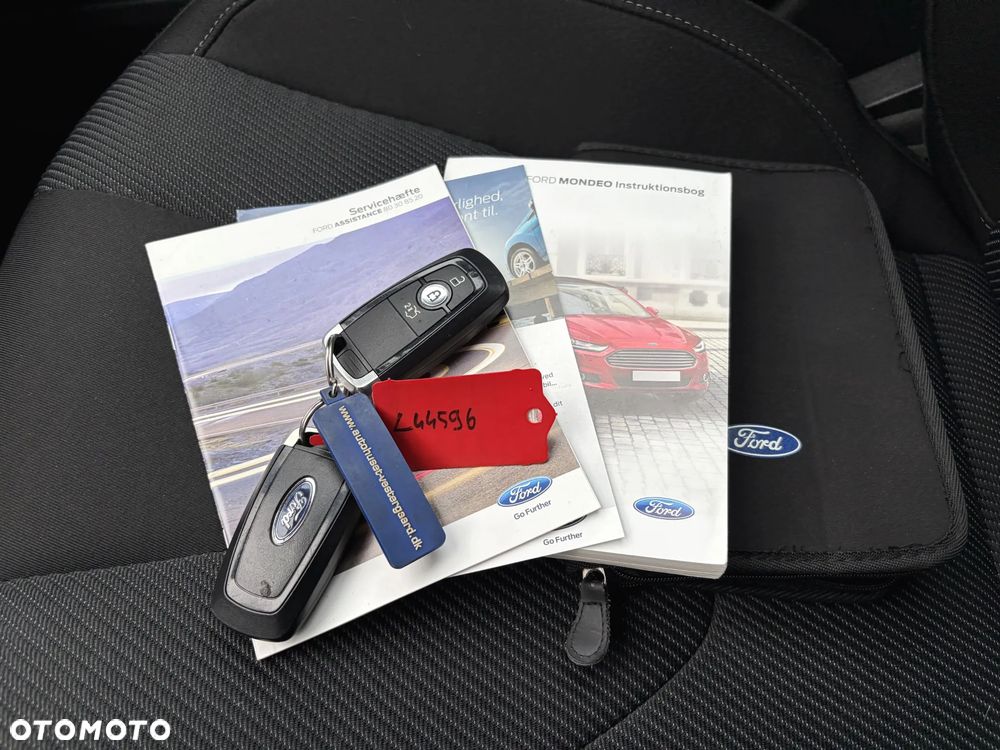 Ford Mondeo 2.0 EcoBlue Titanium - 36