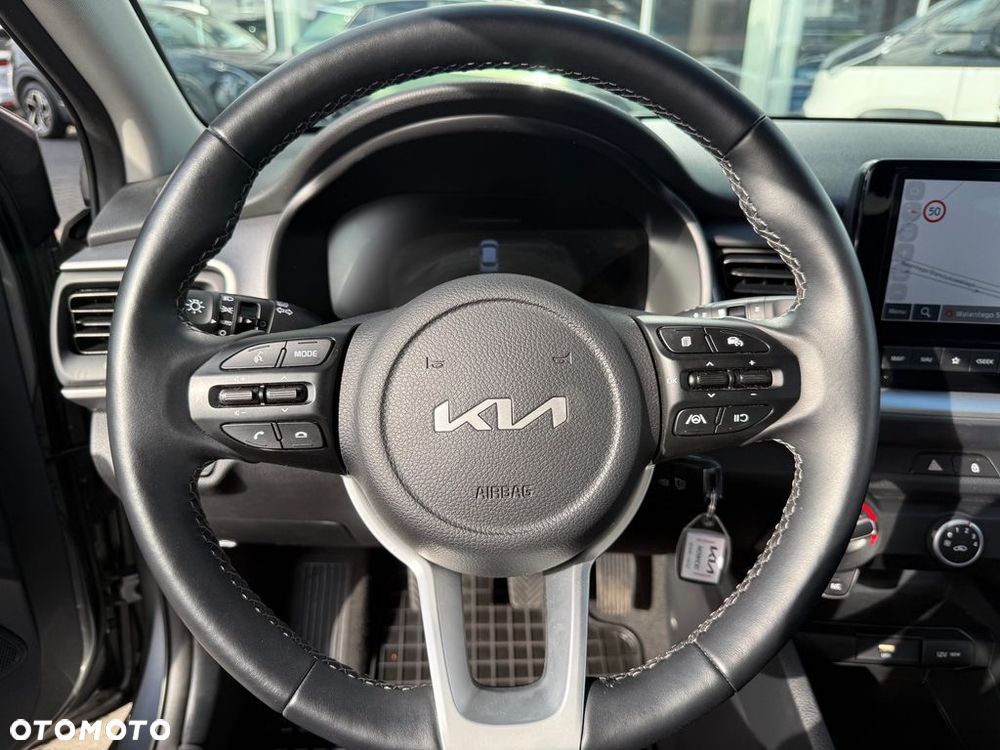 Kia Stonic 1.2 M - 16