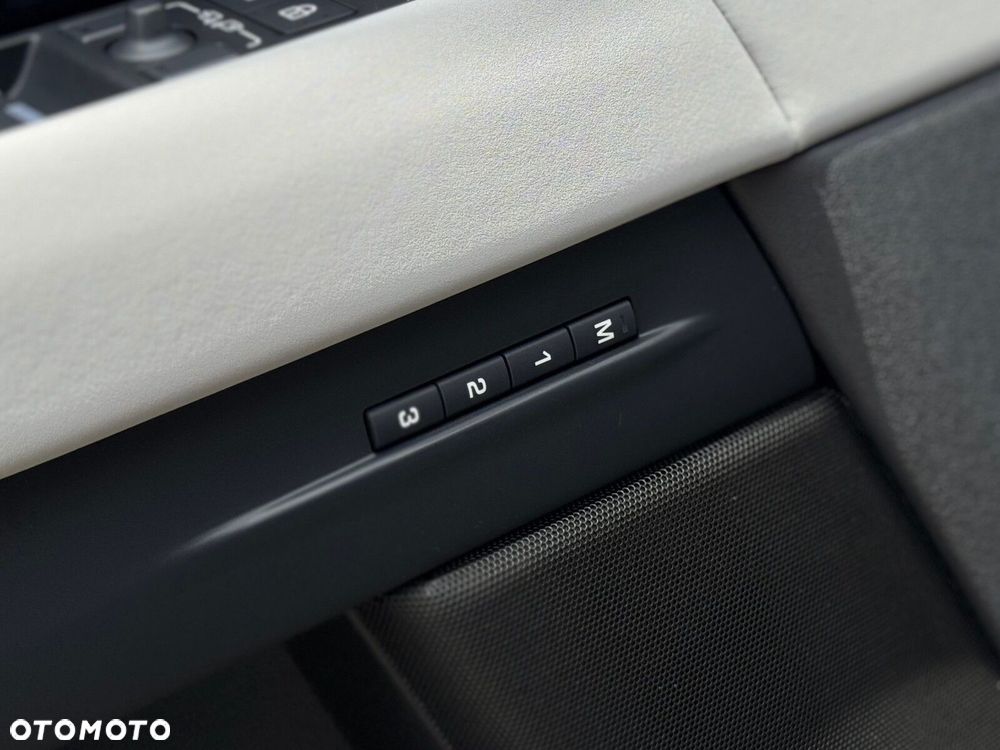 Land Rover Range Rover Evoque - 10