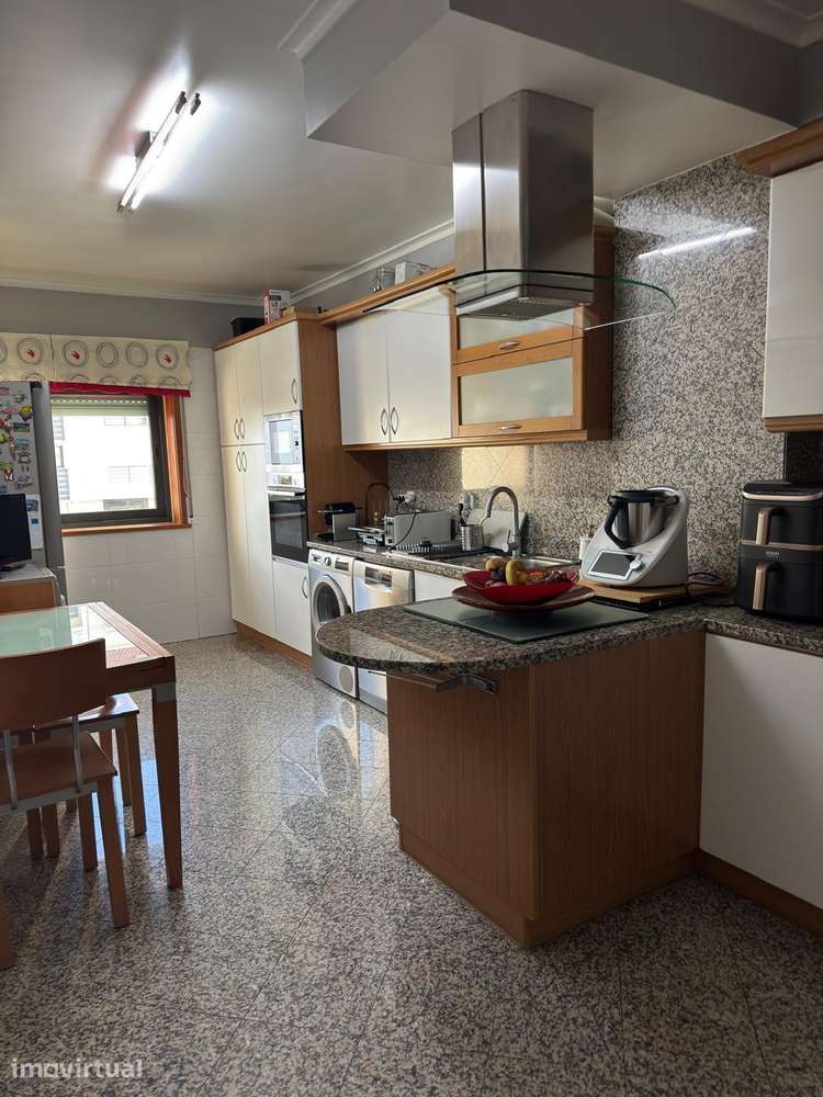 Apartamento t3 à venda - Urb Alto da Mira , Mina de Agua  Amadora - Grande imagem: 3/15