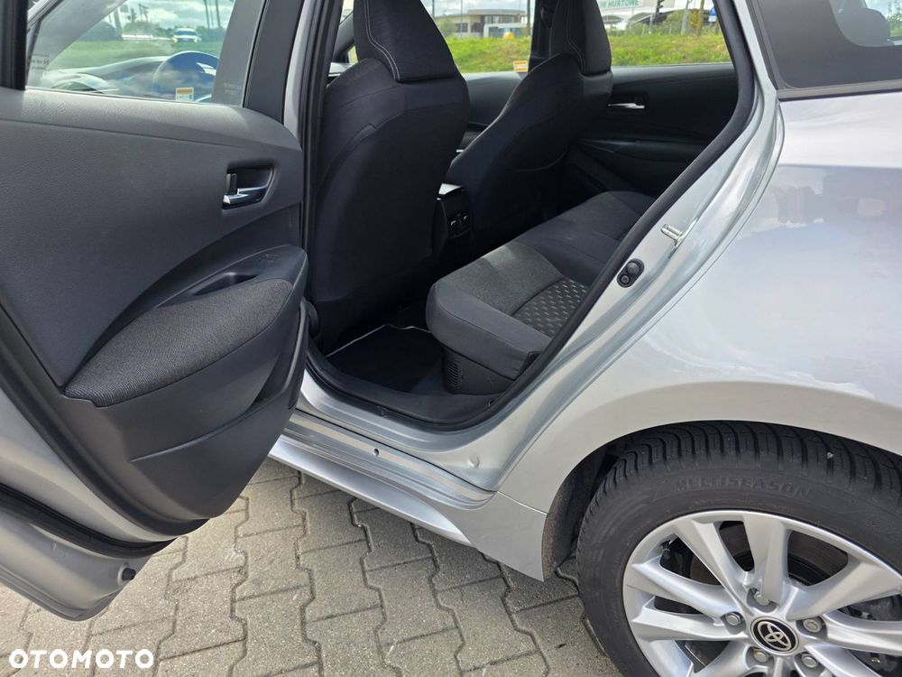 Toyota Corolla 1.8 Hybrid Comfort - 10