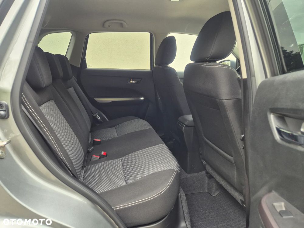 Suzuki Vitara - 18