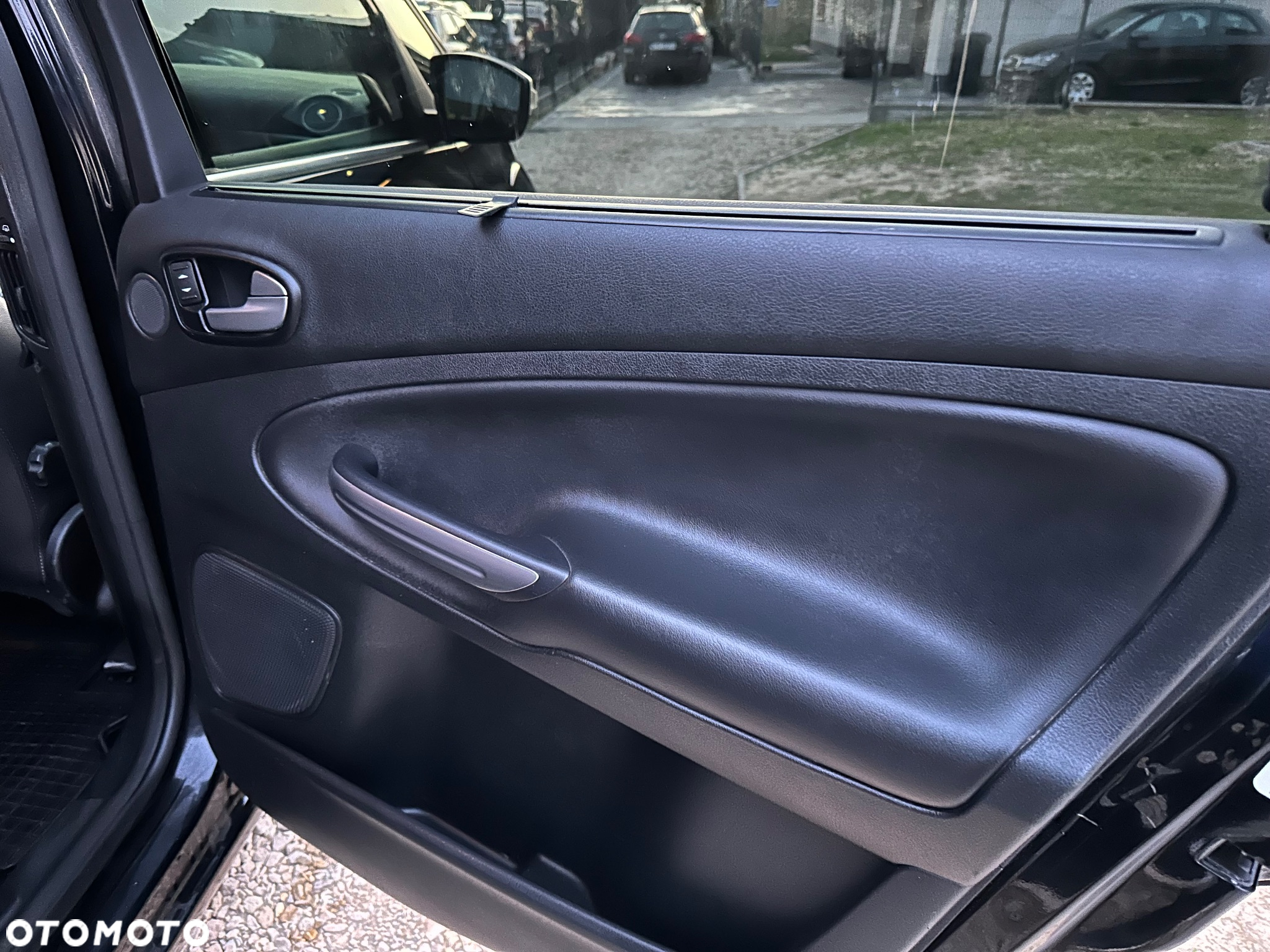 Ford Galaxy 2.0 T Platinium X (Titanium) - 36