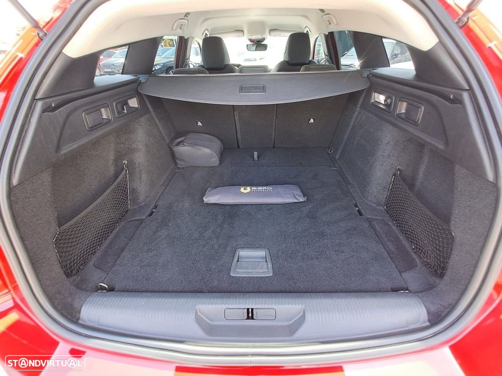 Peugeot 308 SW 1.2 PureTech Allure Pack EAT8 - 20