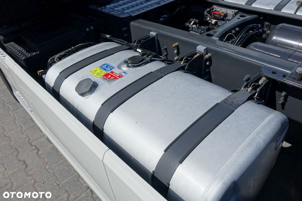 Scania 500R / EURO 6 / STANDARD / AUTOMAT / RETARDER / KLIMATYZACJA POSTOJOWA / LODÓWKA  /  2 ZBIORNIKI - 13