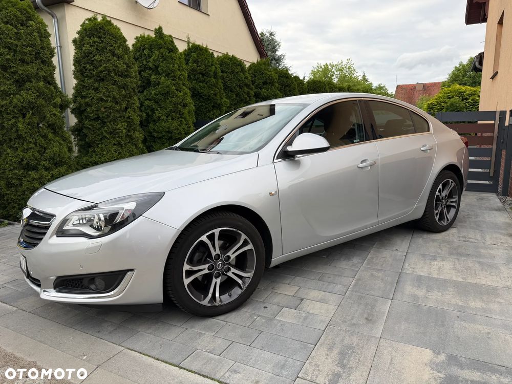 Opel Insignia 1.4 T Cosmo S&S - 8