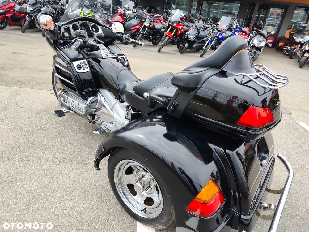 Honda GL - 13