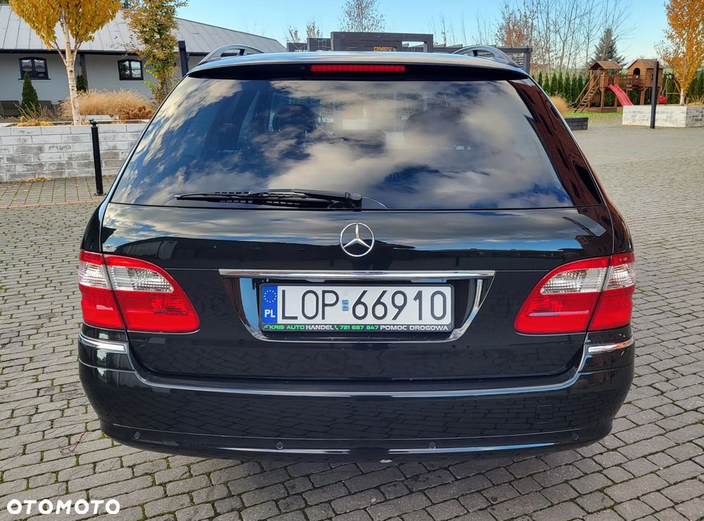 Mercedes-Benz Klasa E 500 T Avantgarde - 19