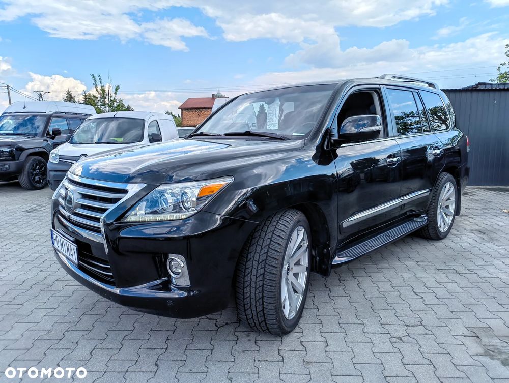 Lexus LX - 2