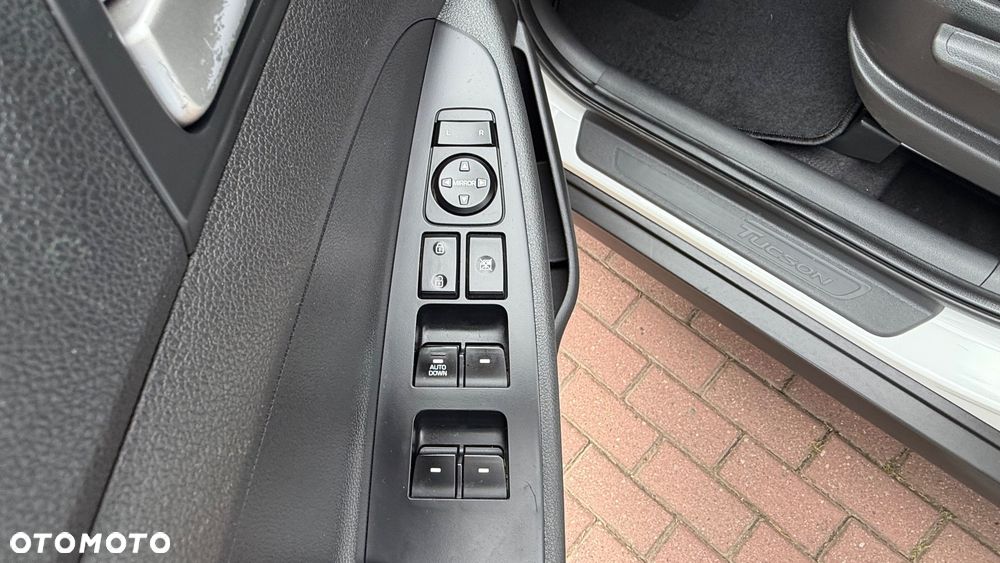 Hyundai Tucson blue 1.6 GDi 2WD Classic - 17