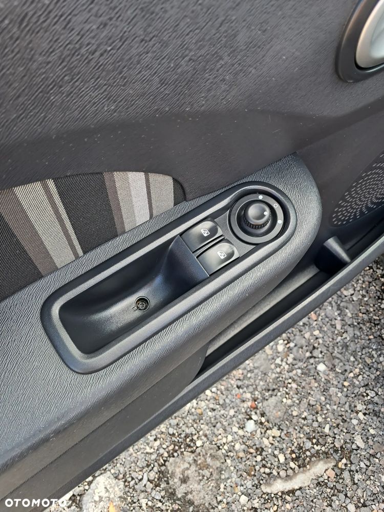Renault Twingo - 19