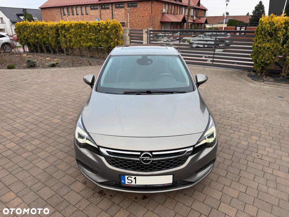 Opel Astra 1.4 Turbo Innovation - 23